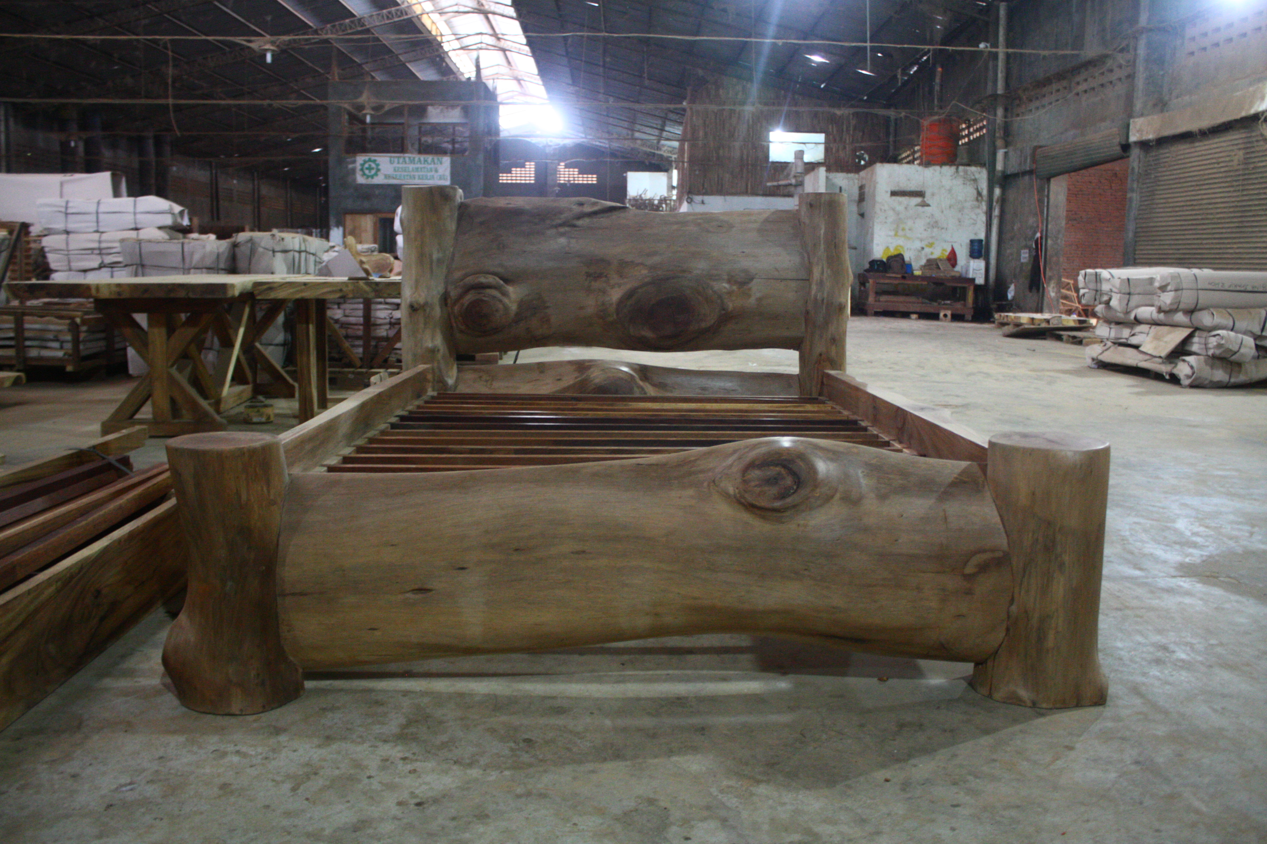 Solid Wood Beds